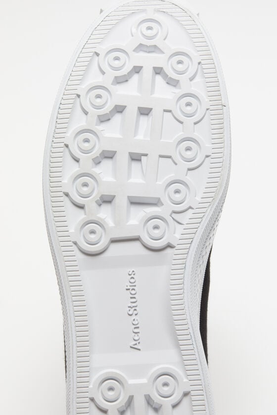 Acne Studios Niedrige Sneakers