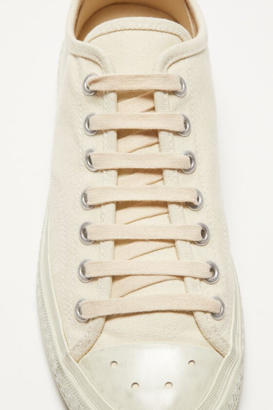 Acne Studios Niedrige Sneakers