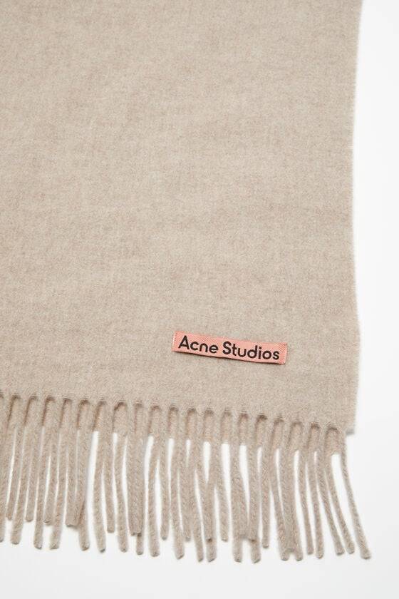 Acne Studios Oversized-Wollschal Mit Fransen