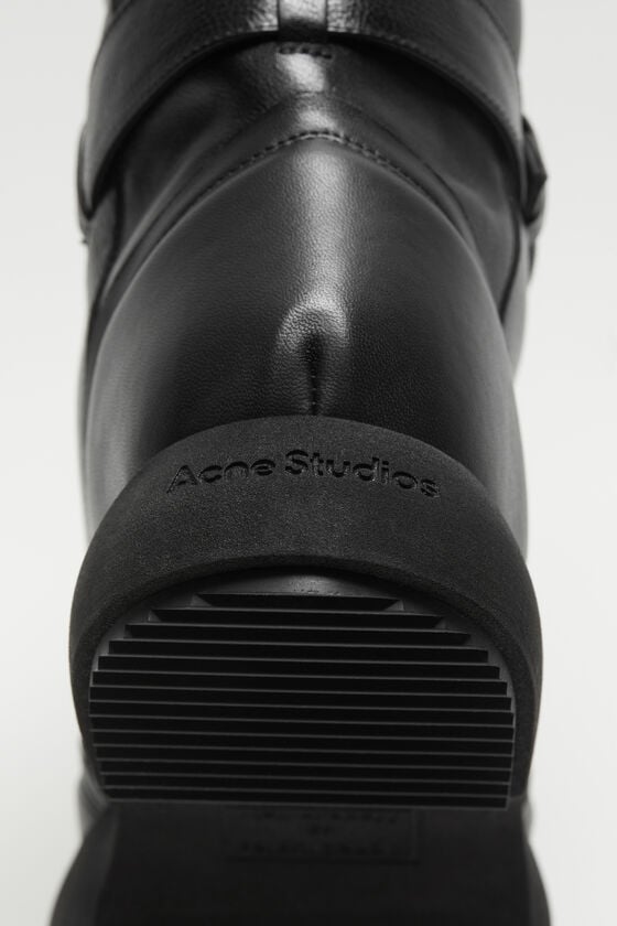 Acne Studios Patchwork-Lederstiefel