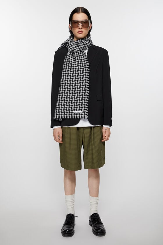 Acne Studios Schal Mit Hahnentrittmuster