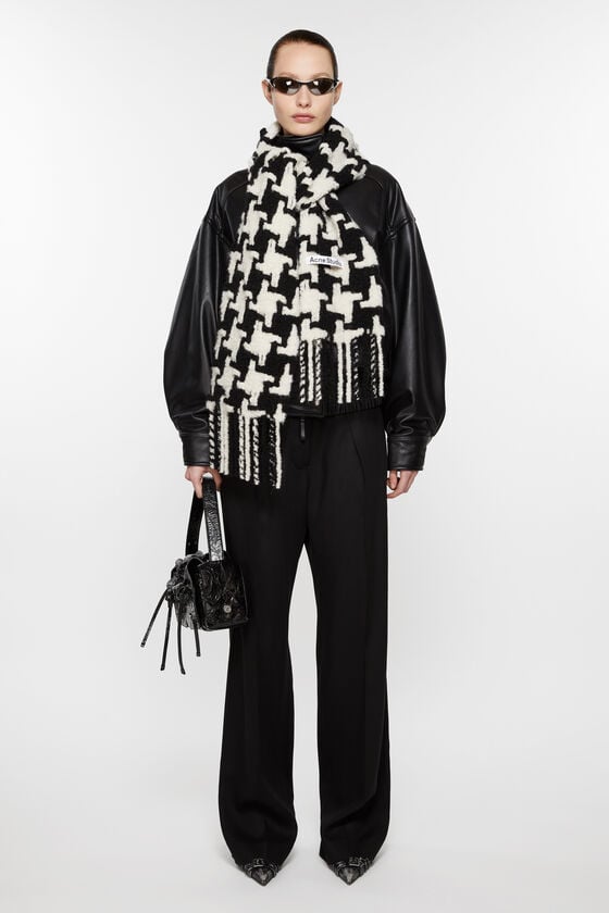 Acne Studios Schal Mit Hahnentrittmuster