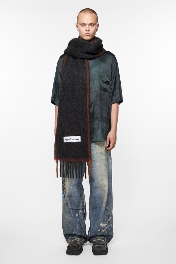 Acne Studios Woll-Mohair-Schal – Schmal