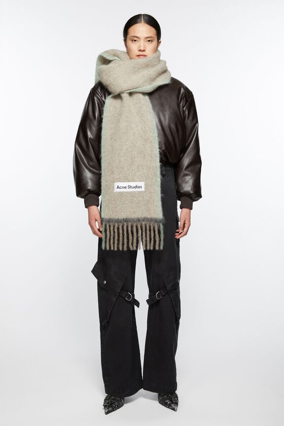 Acne Studios Woll-Mohair-Schal – Schmal