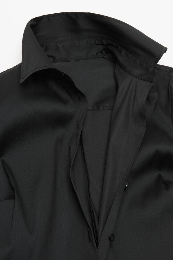 Acne Studios Asymmetric Button-up Shirt Laufsteg-Show