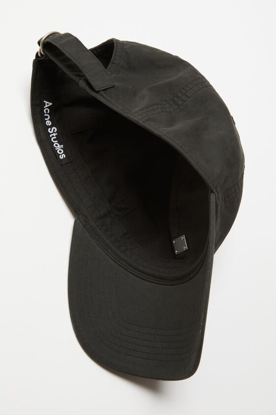 Acne Studios Kappe Mit Aufgesetztem Face-Aufnäher Aus Metall