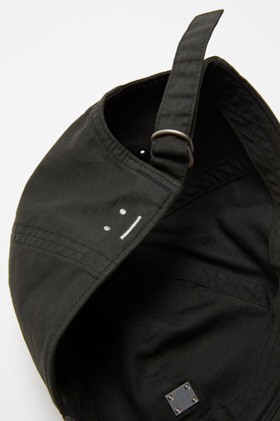 Acne Studios Kappe Mit Aufgesetztem Face-Aufnäher Aus Metall