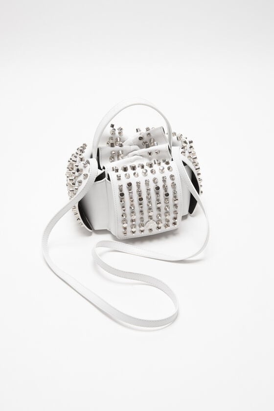 Acne Studios Multipocket Mini Studs Bag Laufsteg-Show