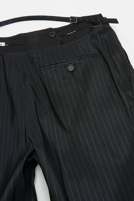 Acne Studios Pinstripe Tailored Trousers Laufsteg-Show
