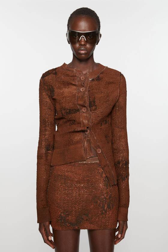 Acne Studios Strickjacke mit asymmetrischer Knopfleiste Laufsteg-Show