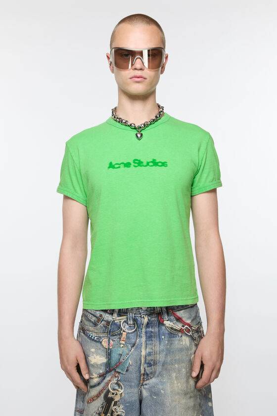 Acne Studios T-Shirt mit verschwommenem Logo – taillierte Unisex-Passform
