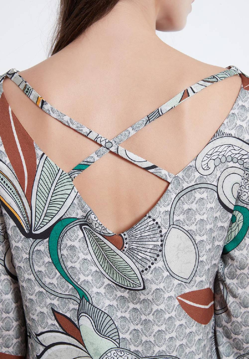 Ana Alcazar Ausschnitt Kleid Zesmy