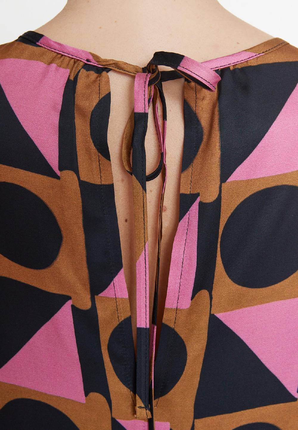 Ana Alcazar Blusentop Malera