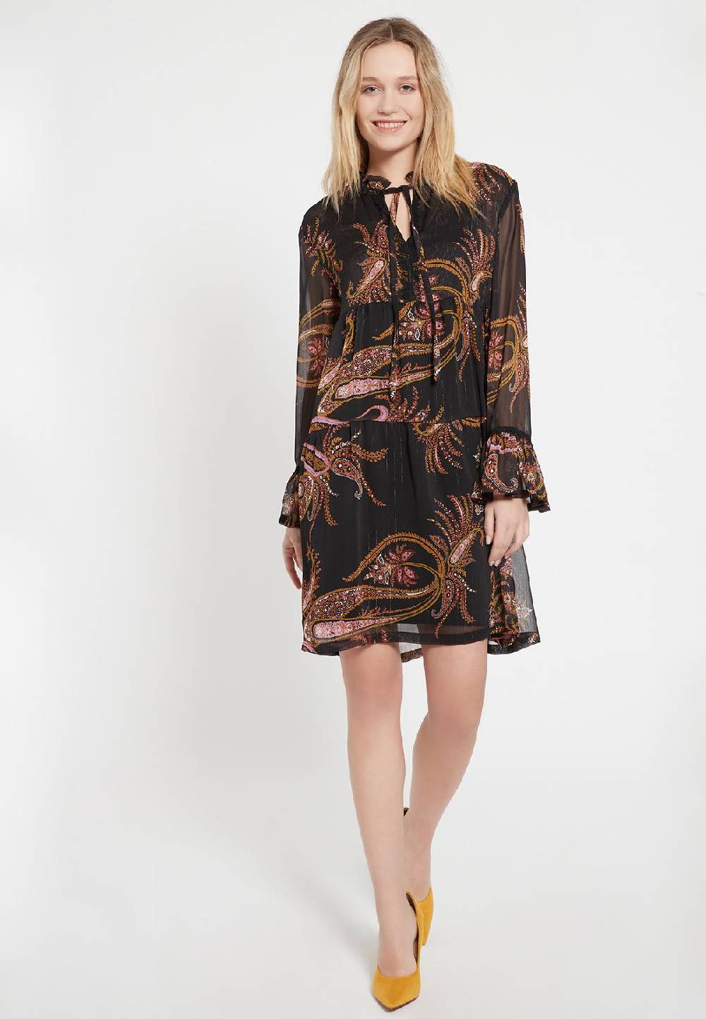 Ana Alcazar Bohokleid Baika