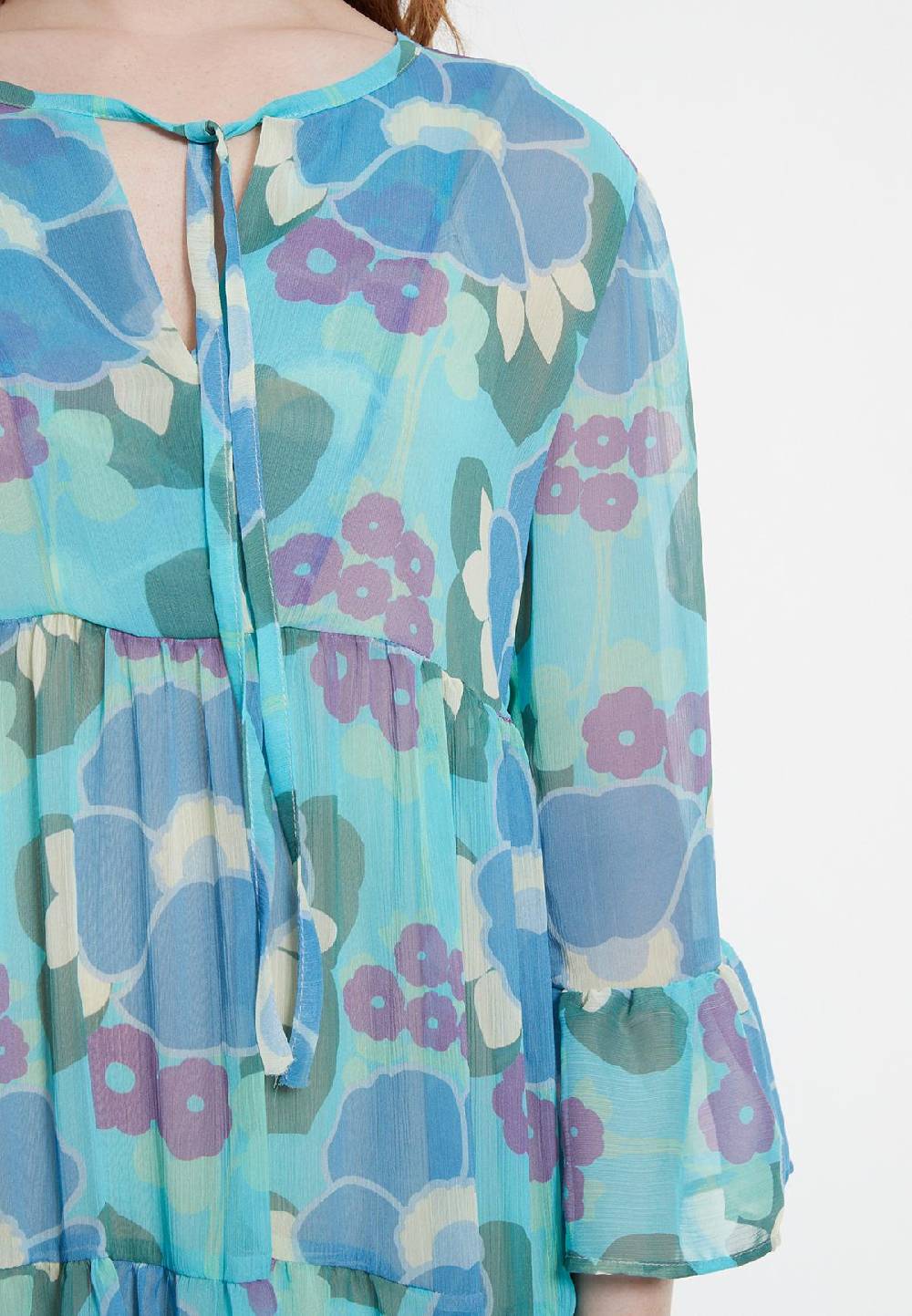 Ana Alcazar Bohokleid Dimony