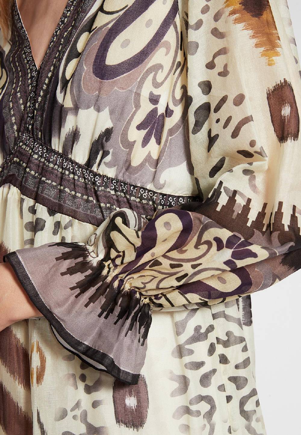 Ana Alcazar Bohokleid Farisa