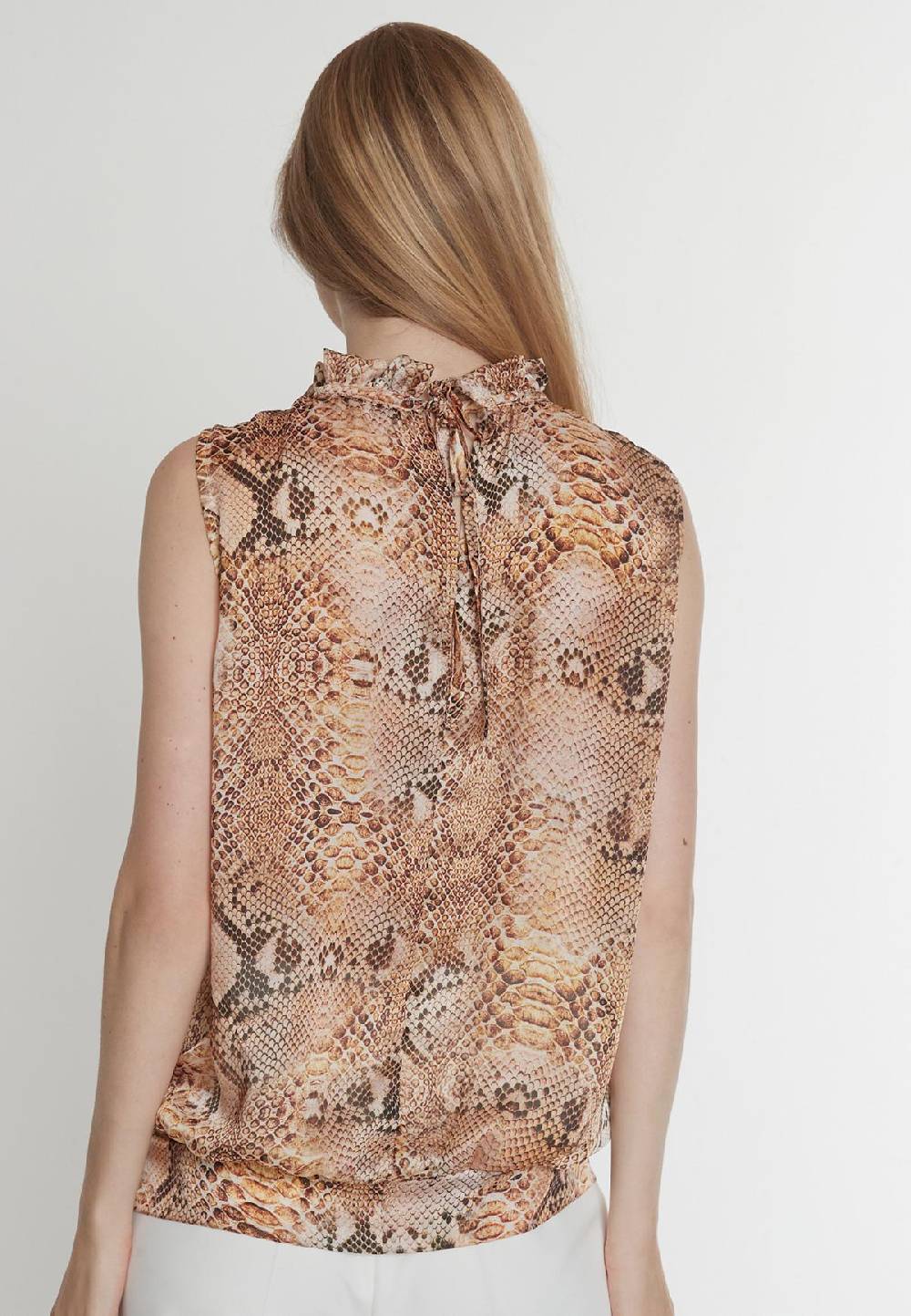 Ana Alcazar Chiffontop Pakosa