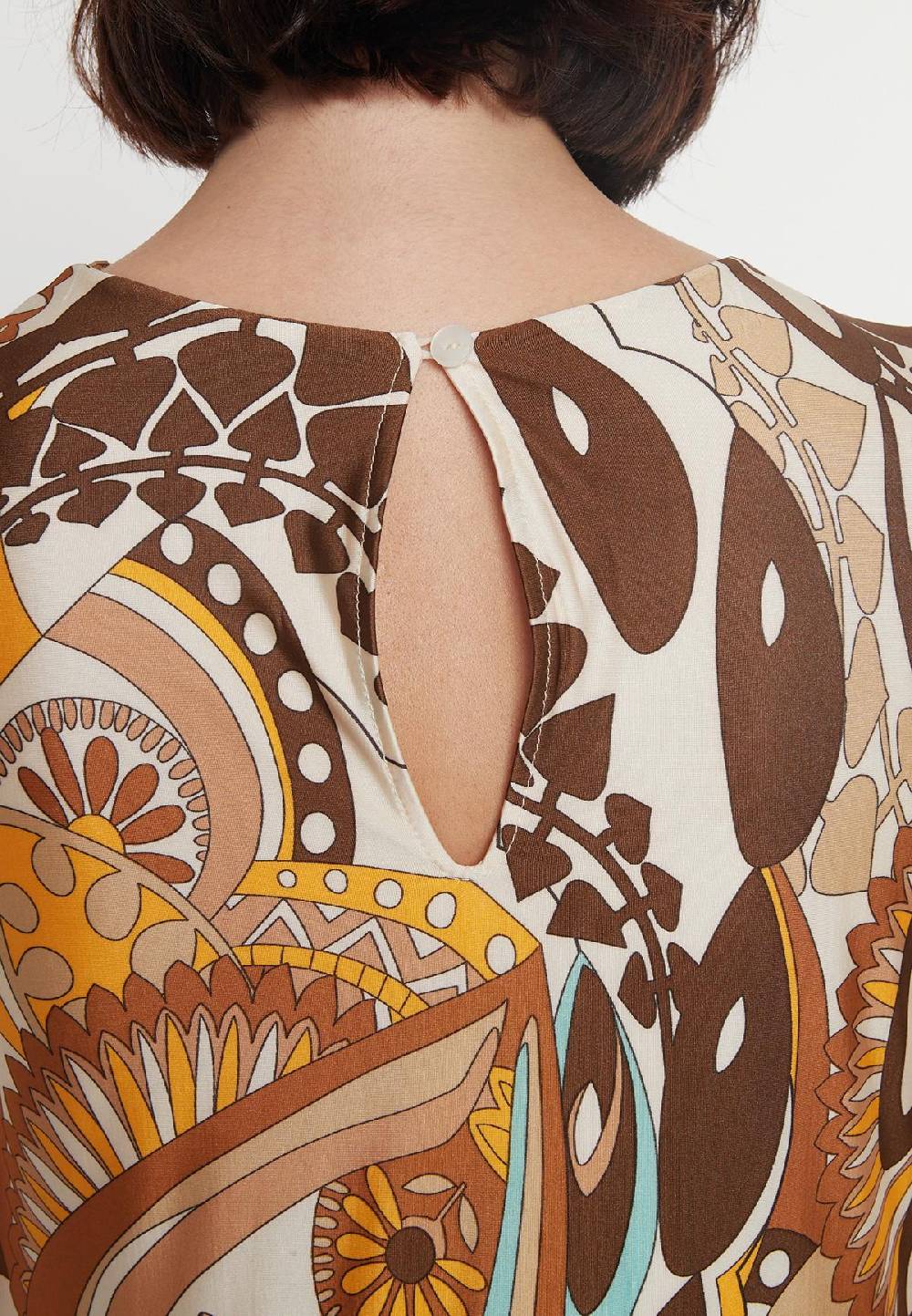 Ana Alcazar Dekokleid Pikala