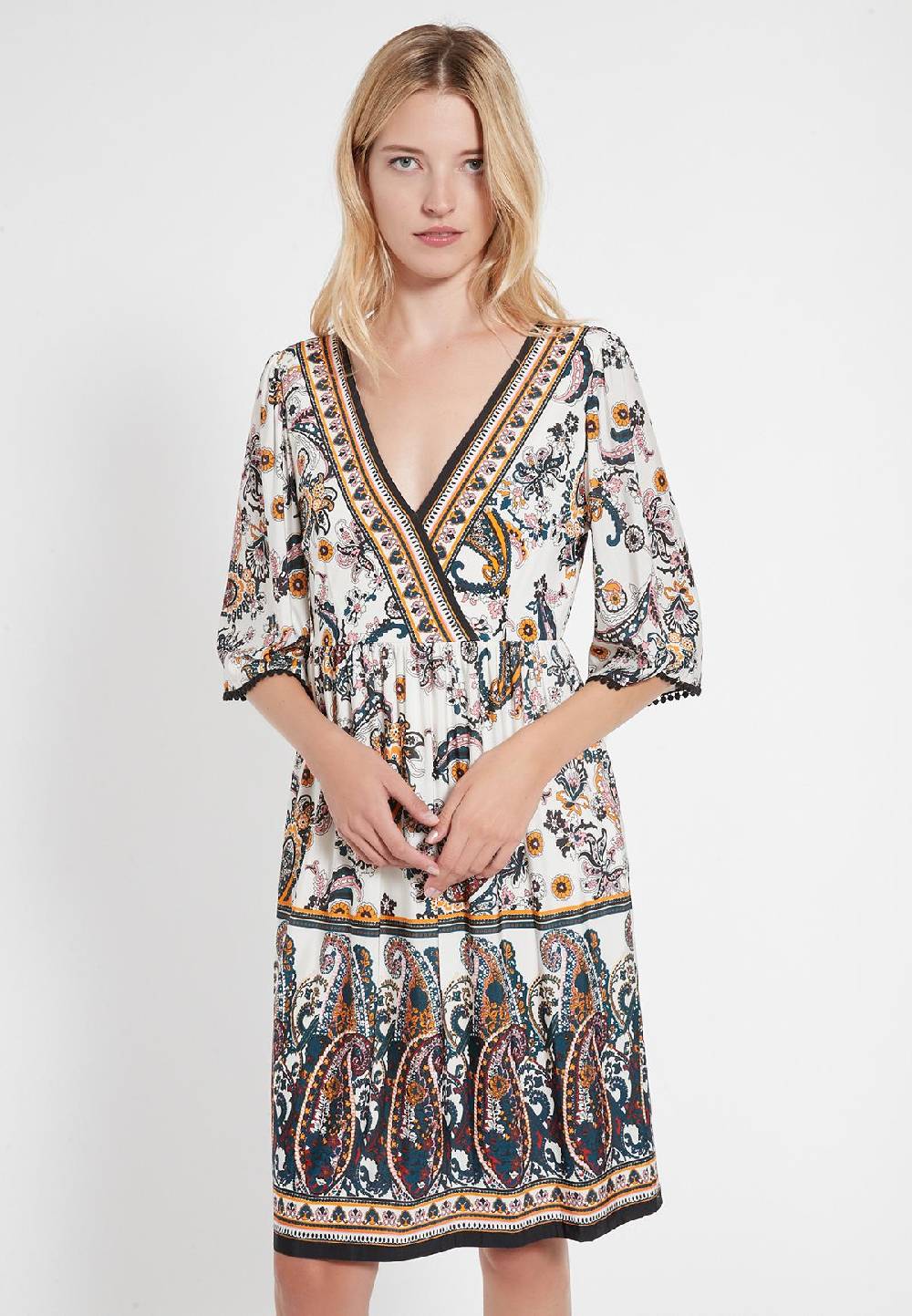 Ana Alcazar Empirekleid Celos