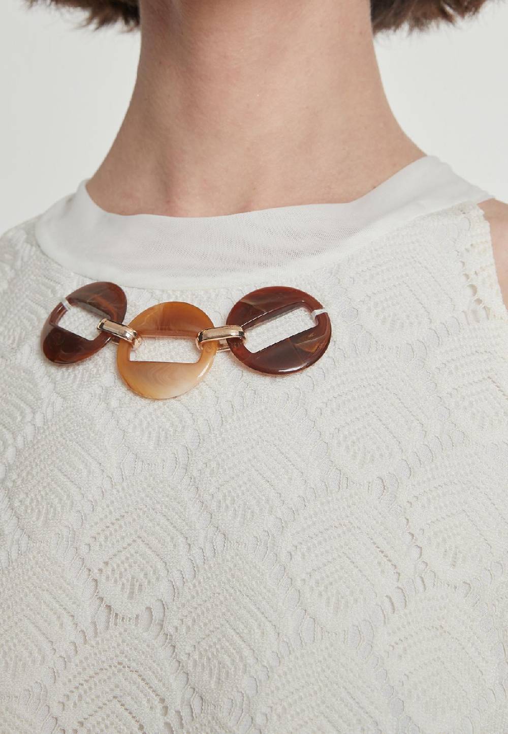 Ana Alcazar Ethnokleid Pagea