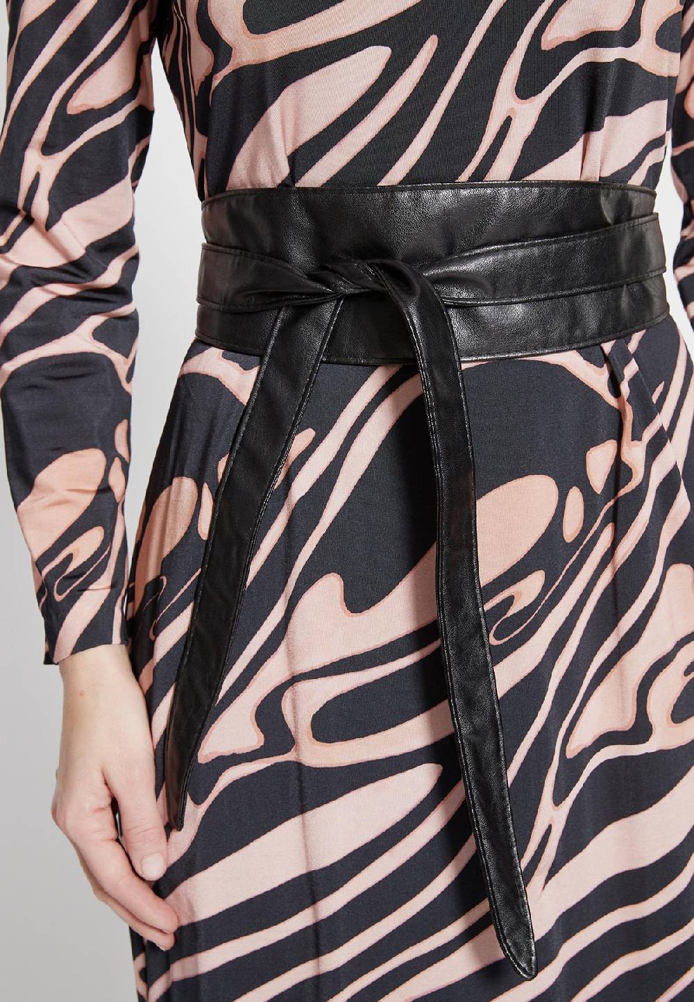 Ana Alcazar Etuikleid Hidora