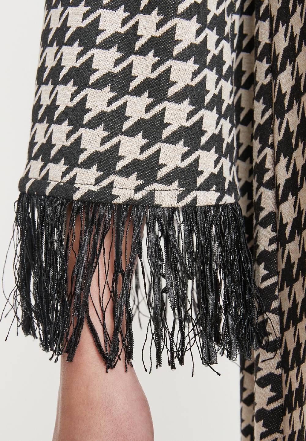 Ana Alcazar Fransenkleid Mibela