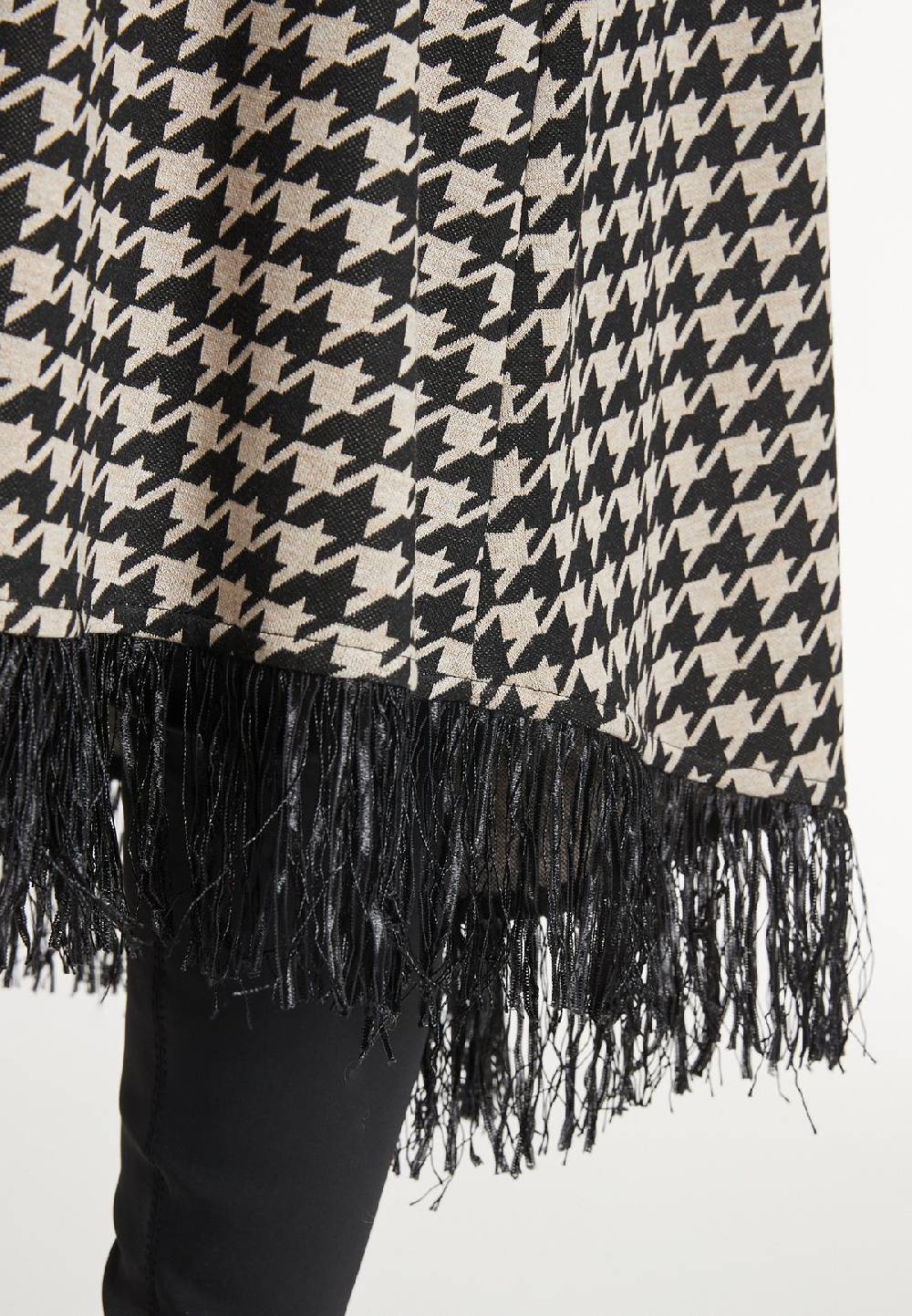 Ana Alcazar Fransenkleid Mibela