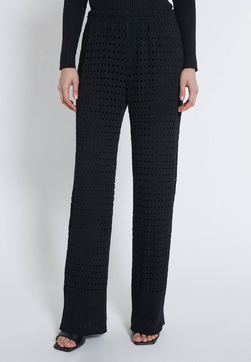 Ana Alcazar Häkelhose Habbli