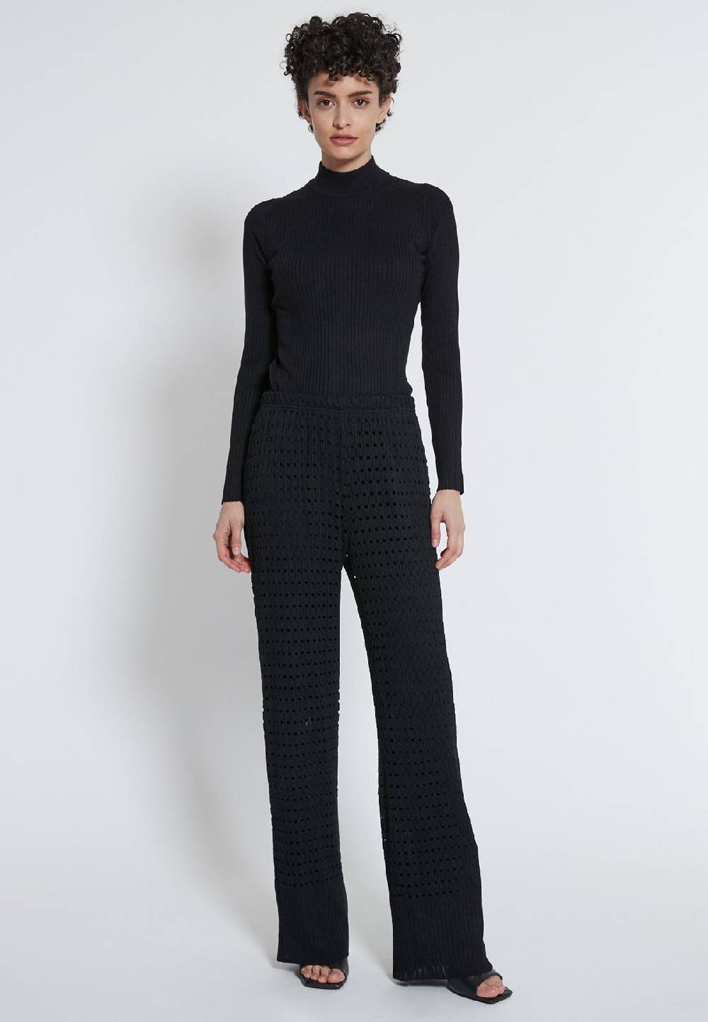 Ana Alcazar Häkelhose Habbli