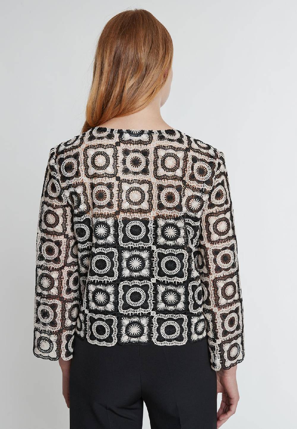 Ana Alcazar Häkeljacke Kabi