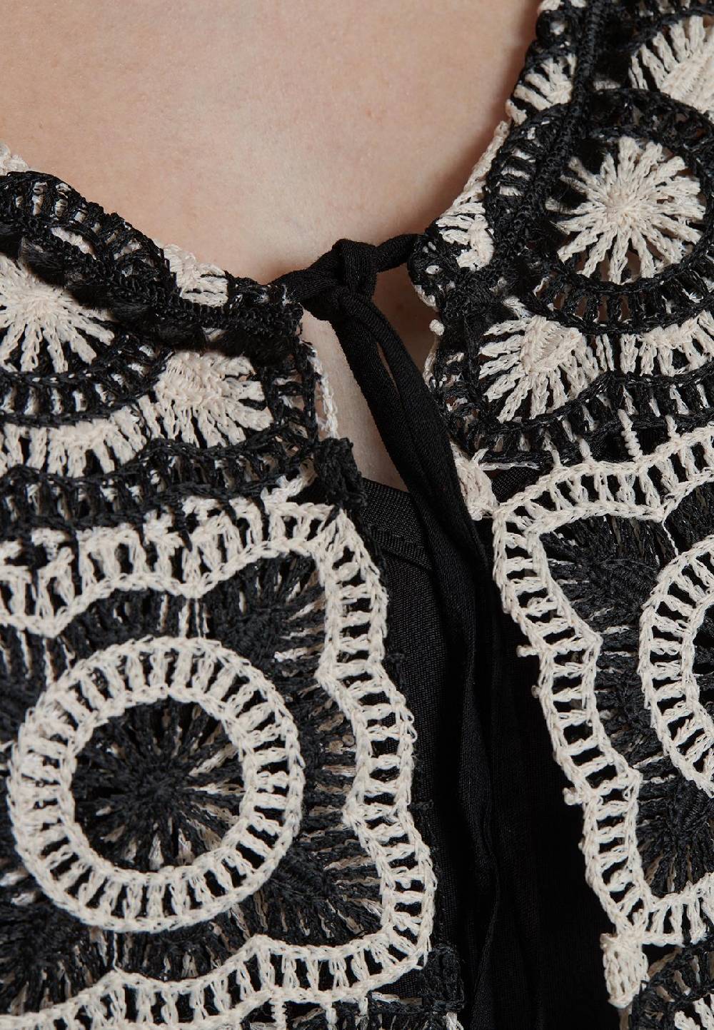 Ana Alcazar Häkeljacke Kabi