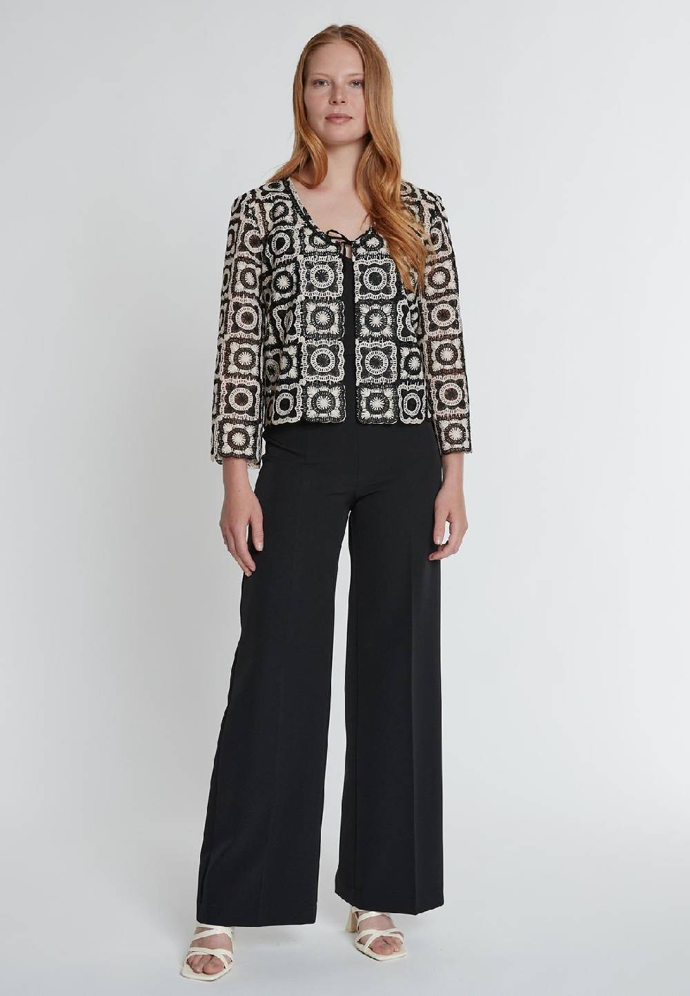 Ana Alcazar Häkeljacke Kabi