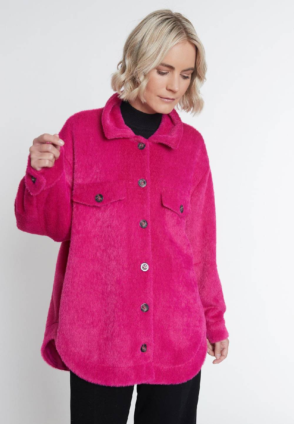 Ana Alcazar Hemdjacke Mabisa