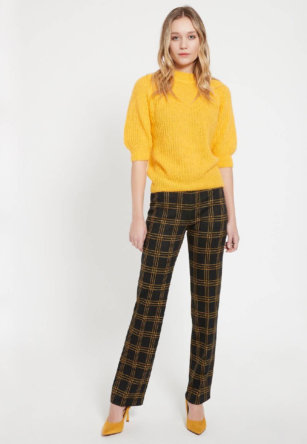 Ana Alcazar Karohose Bemmi