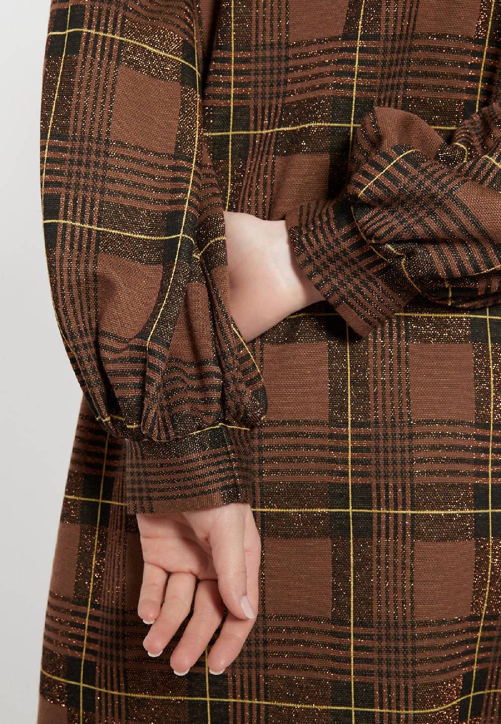 Ana Alcazar Karokleid Begas