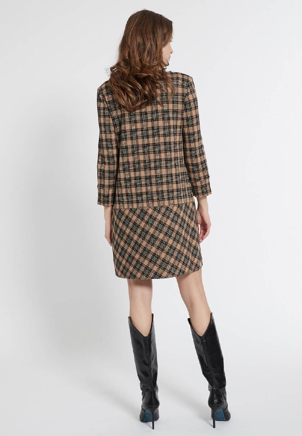 Ana Alcazar Karokleid Emmy