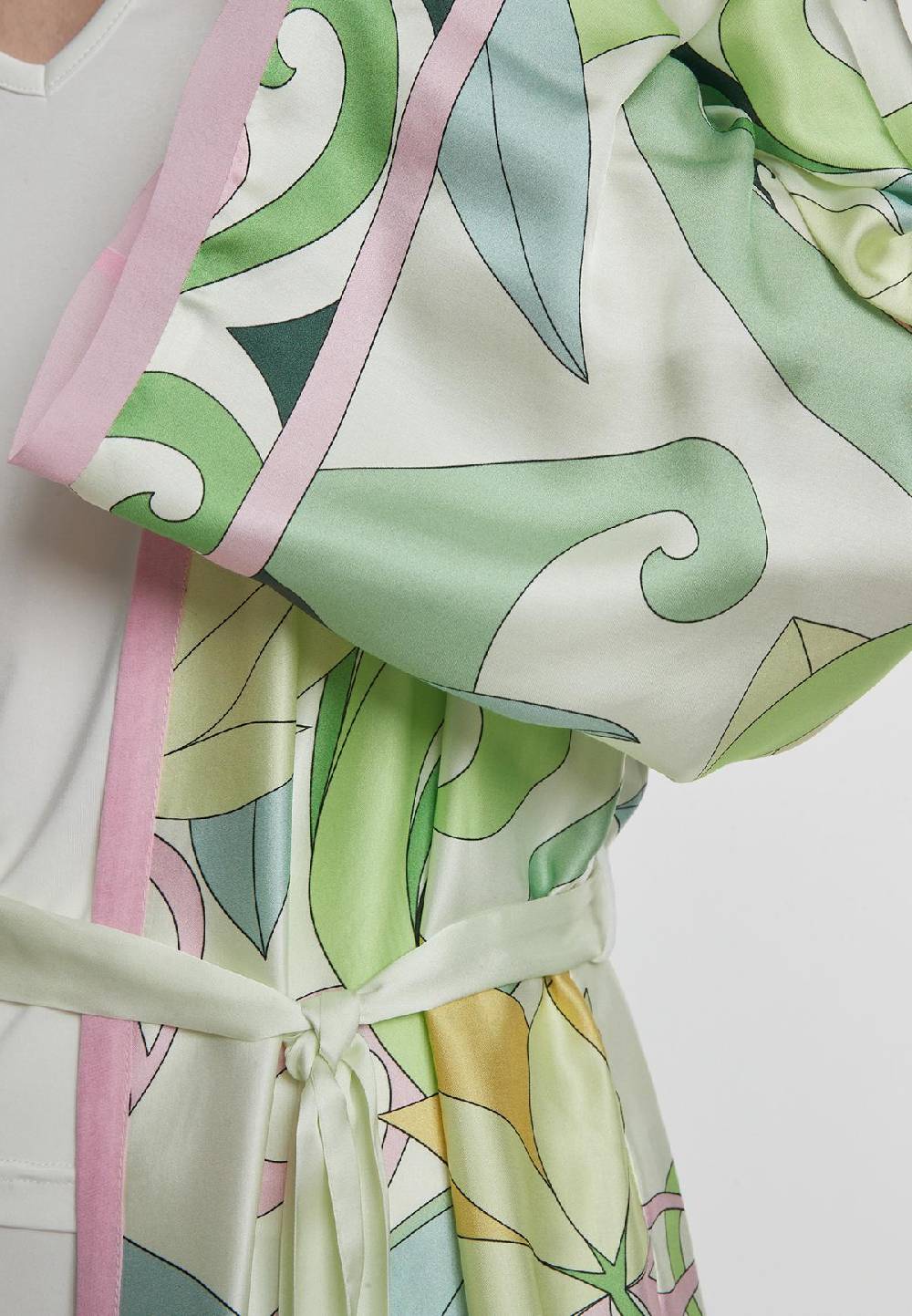 Ana Alcazar Kimono Pecca