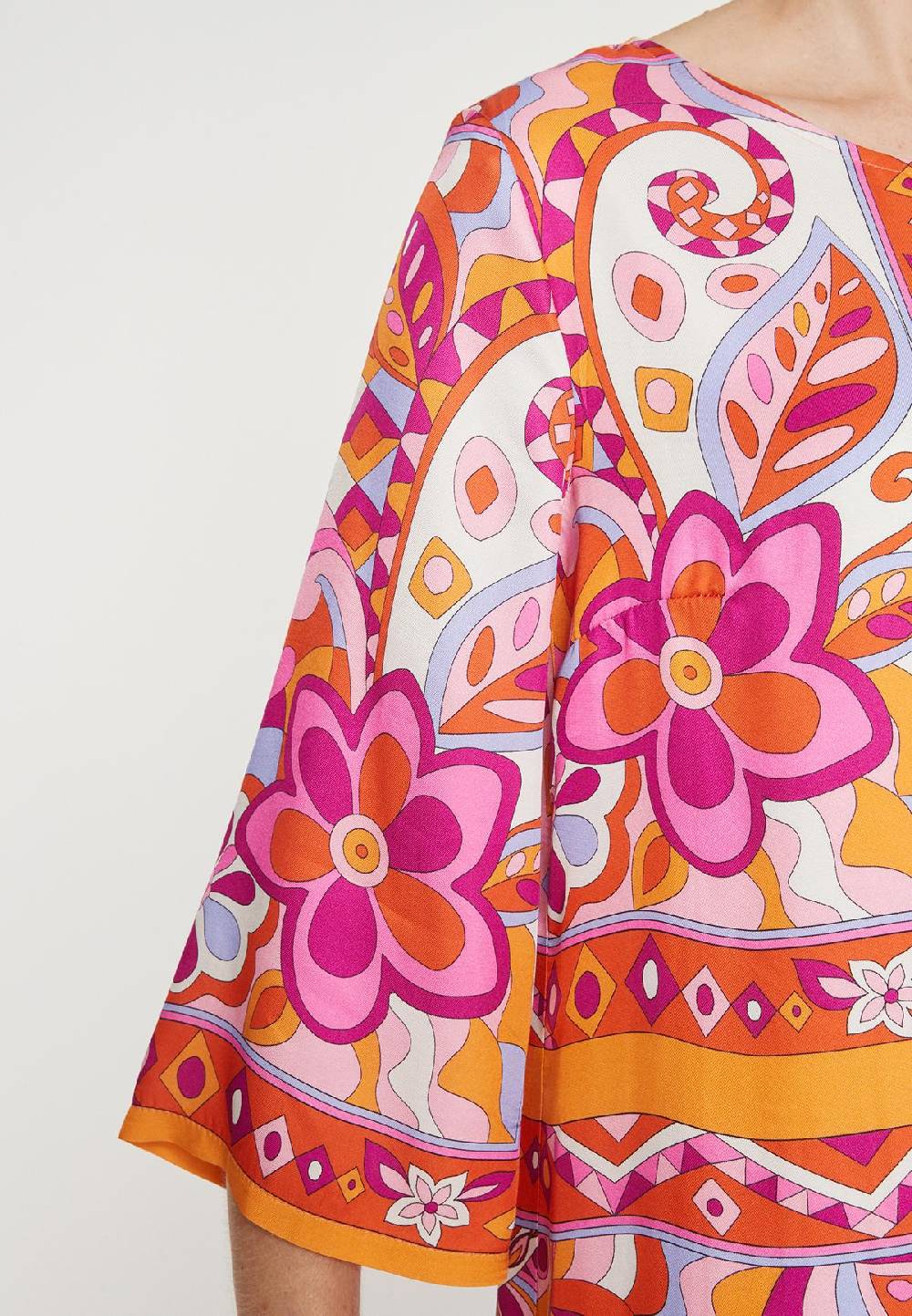 Ana Alcazar Kurzarmkleid Lary