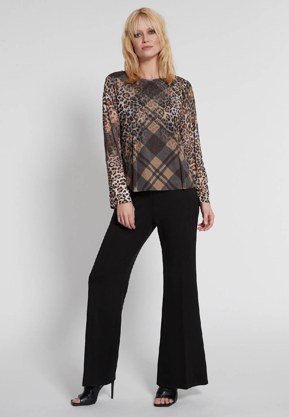 Ana Alcazar Langarmtop Hilmi