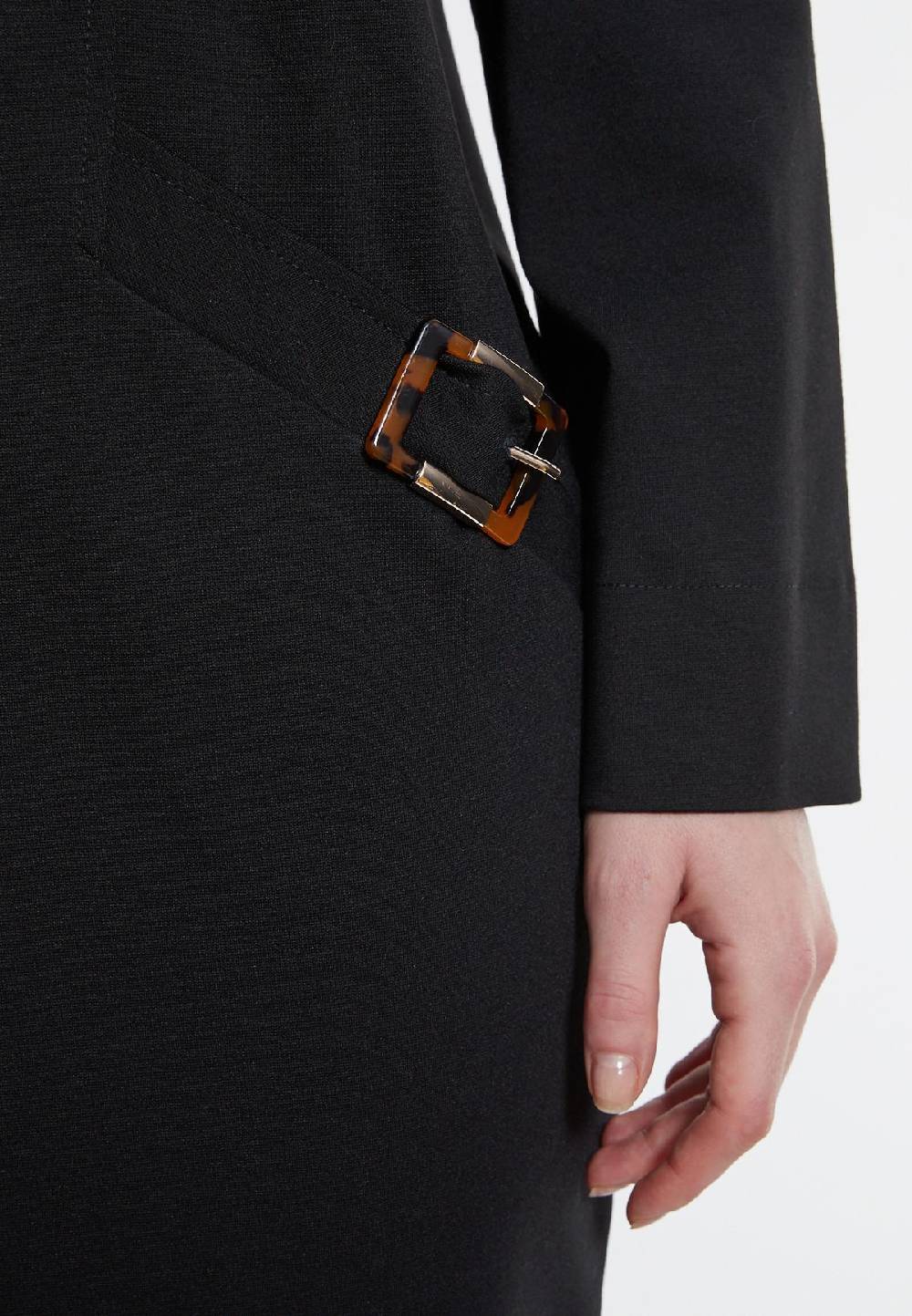 Ana Alcazar Legeres Kleid Bedma