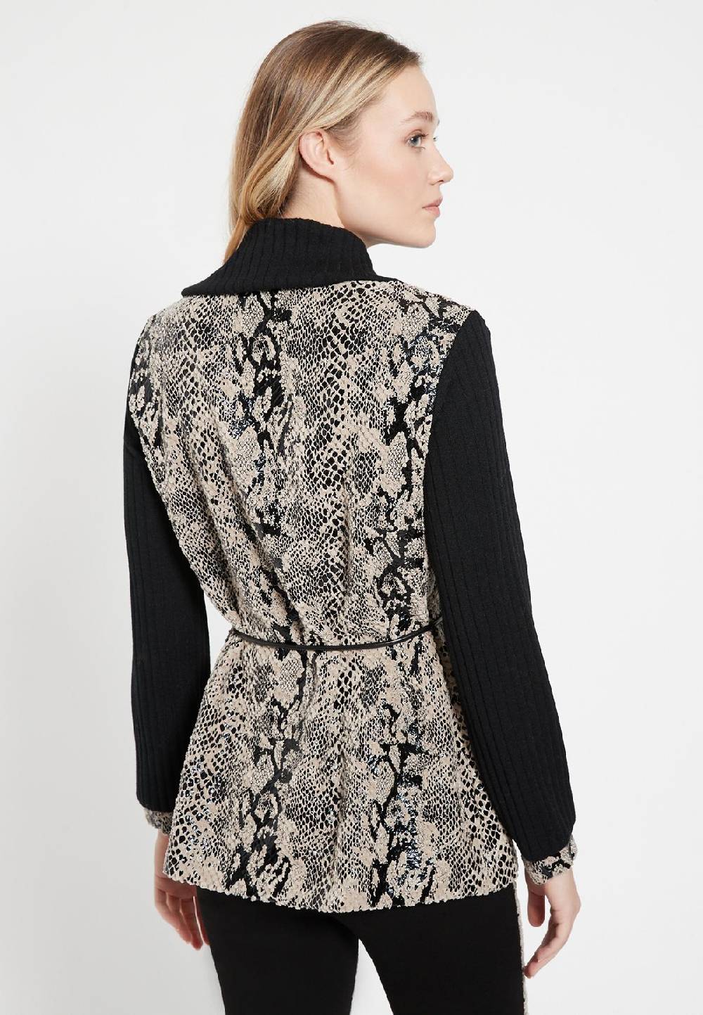 Ana Alcazar Longtop Bacti