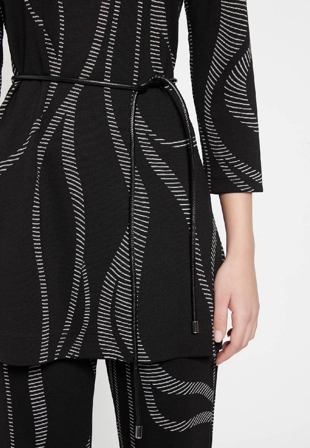 Ana Alcazar Longtop Beos