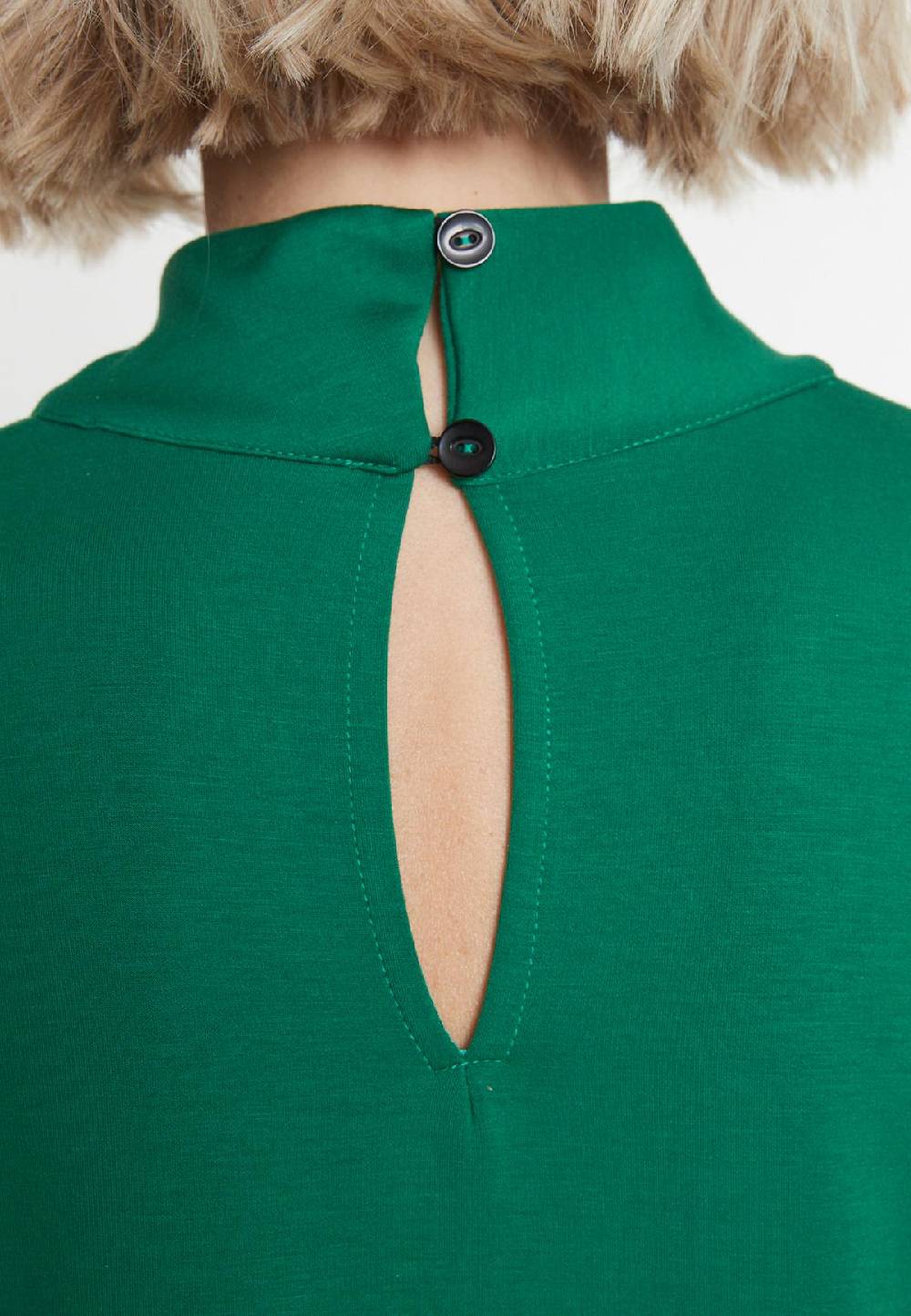 Ana Alcazar Longtop Menka