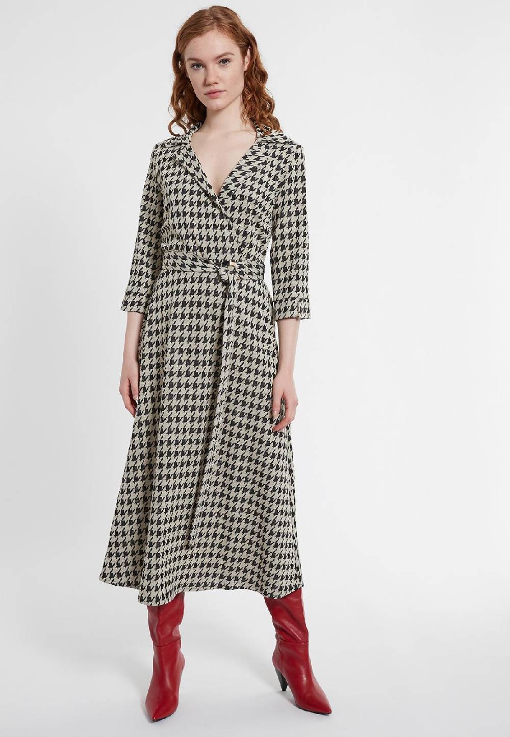 Ana Alcazar Midikleid Beido