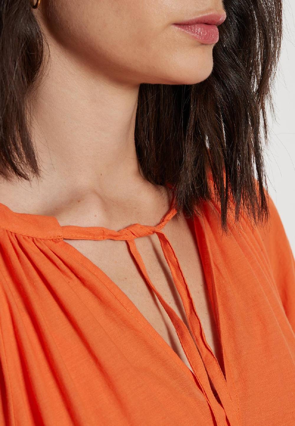 Ana Alcazar Midikleid Camea