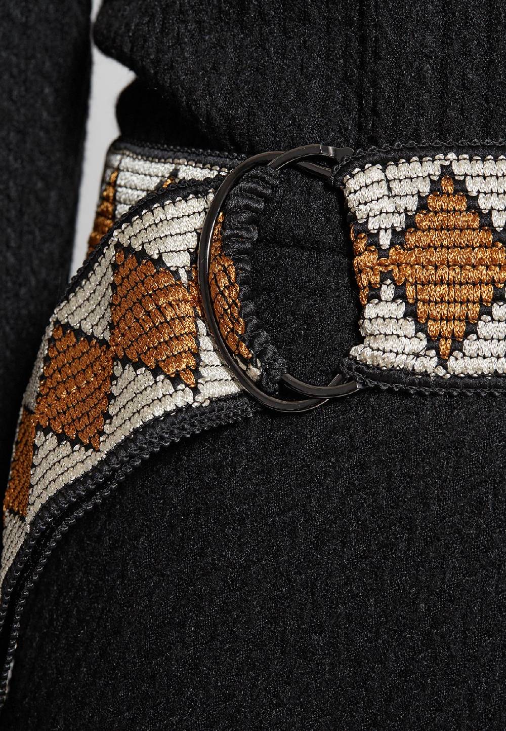 Ana Alcazar Midikleid Eafisy