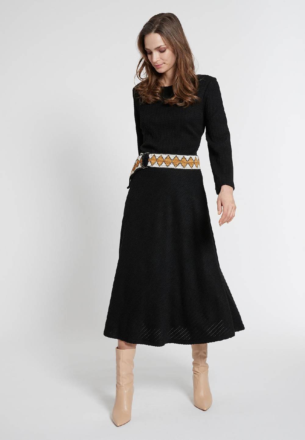 Ana Alcazar Midikleid Eafisy