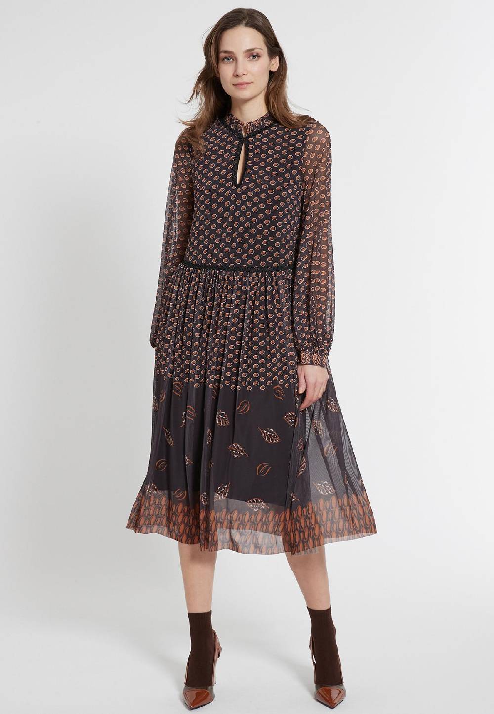 Ana Alcazar Midikleid Epsie