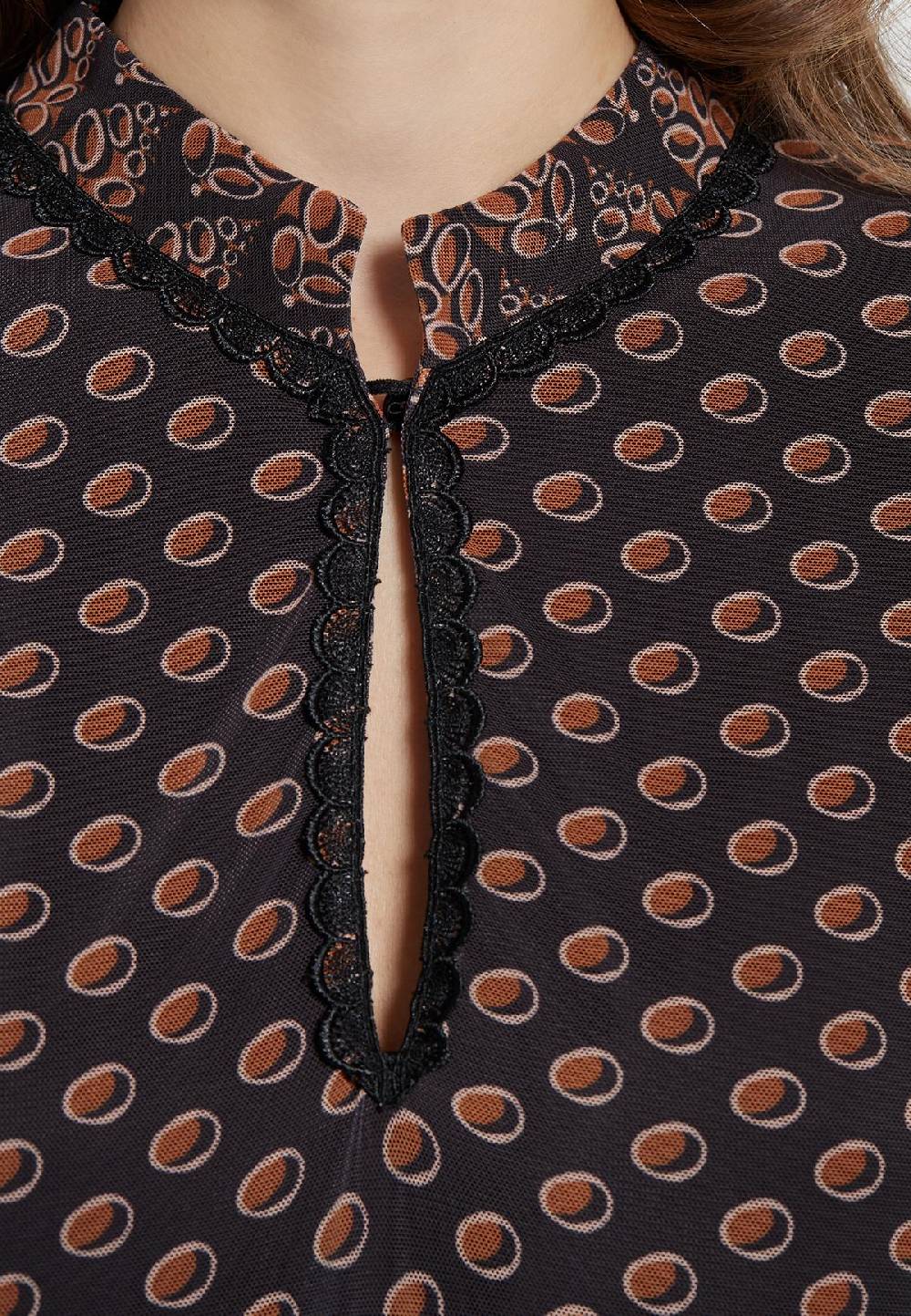 Ana Alcazar Midikleid Epsie