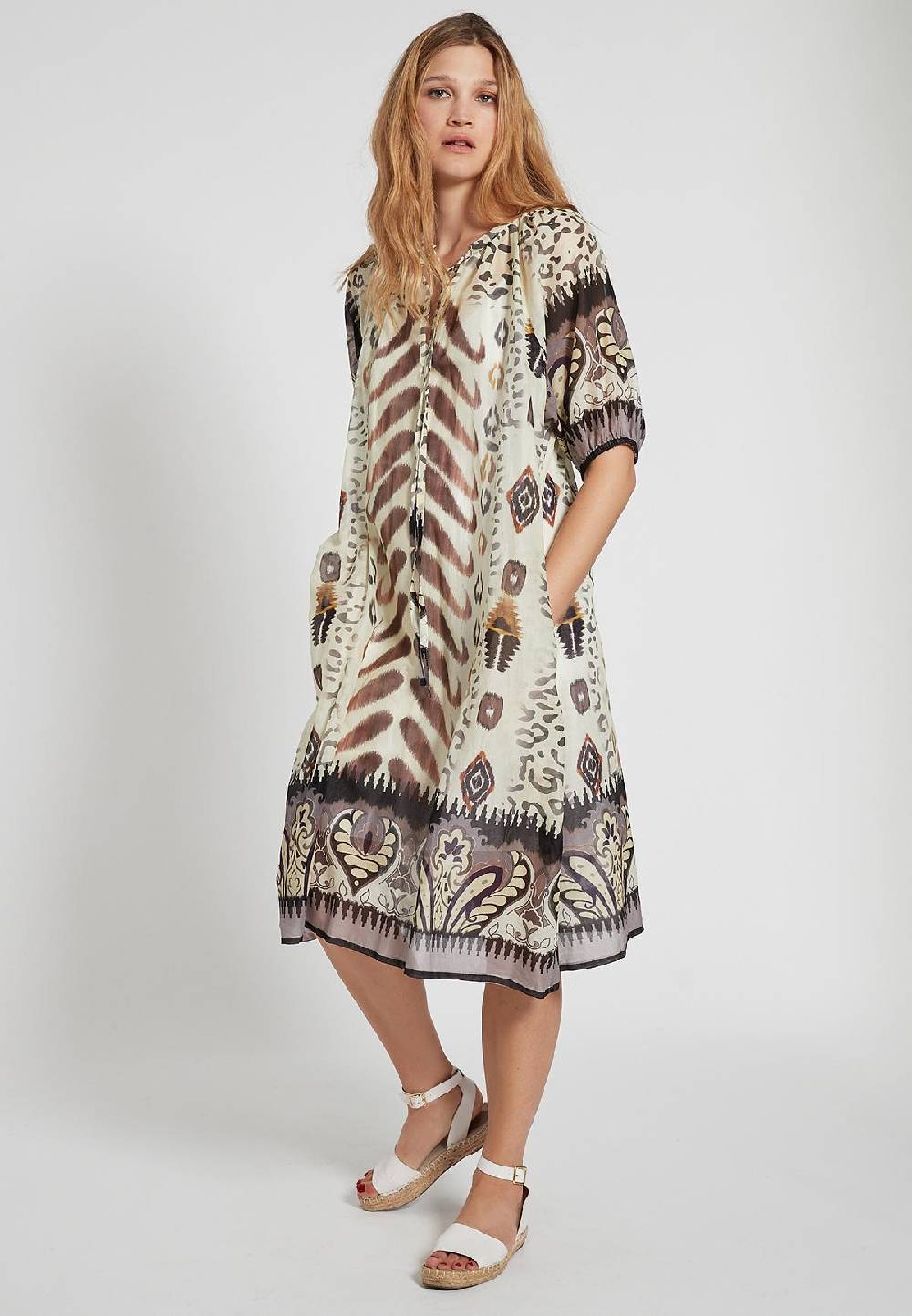 Ana Alcazar Midikleid Fara